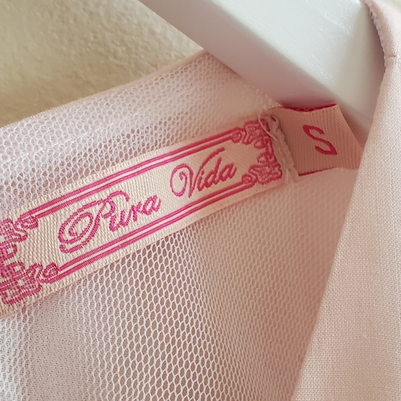 Pura Vida embroidered cotton pink top tie back, empire waist - Picture 7 of 7